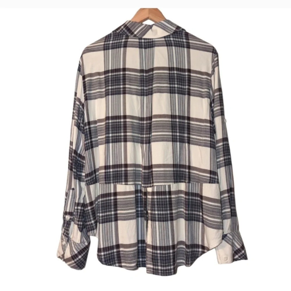 Cloth & Stone Plaid Button Down - Picture 6 of 14